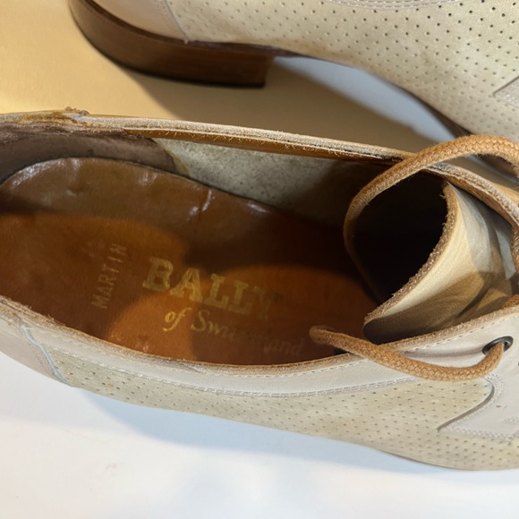 Vintage Bally lace-up cap toe dress shoe - Picture 4 of 6